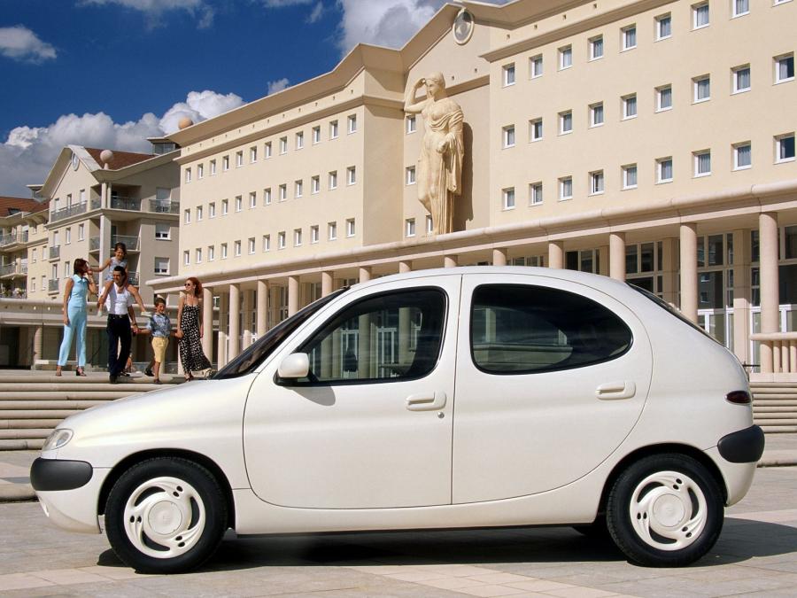  Citroen Berlingo Berline Bulle Concept 1996 года  (фото 3 из 13)